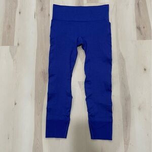 Lululemon Women's Size 8 Leggings Ribbed Royal Blue Tights Workout Activewear